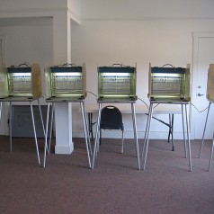 Voting Machines - photo by momboleum