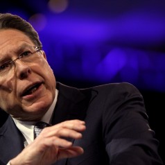 NRA - Wayne LaPierre - photo by Gage Skidmore