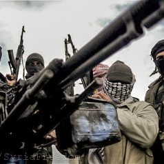 Syrian rebel army patrol an area near Homs - photo by FreedomHouse